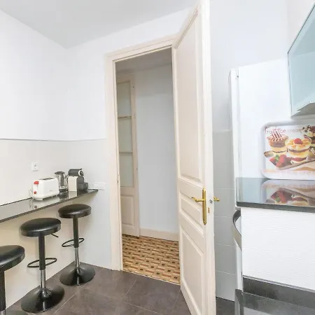 Eix-dret-roger De Lluria-valencia By Interhome