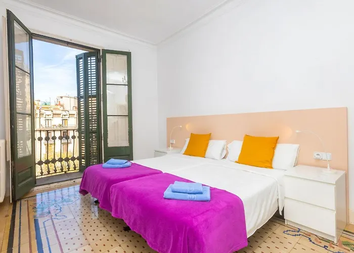 Eix-dret-roger De Lluria-valencia By Interhome *