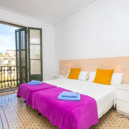 Eix-dret-roger De Lluria-valencia By Interhome *