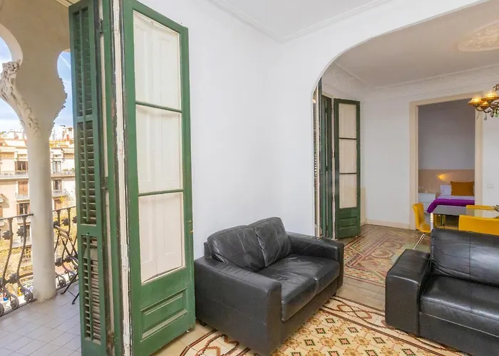 Eix-dret-roger De Lluria-valencia By Interhome *